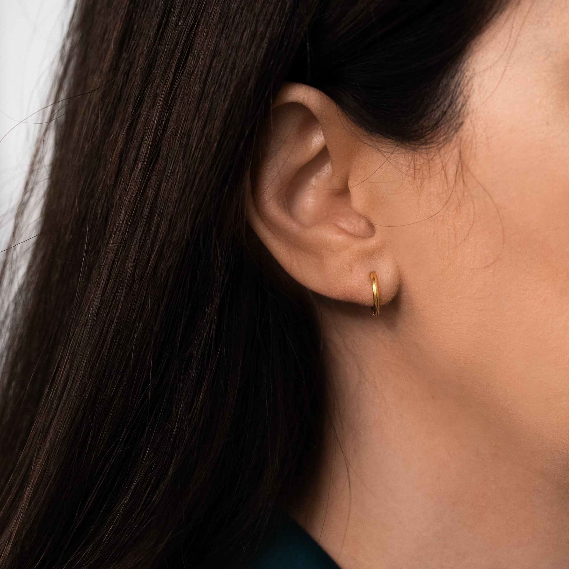 Huggie Hoop Earrings  Hey Harper (6581373370481)