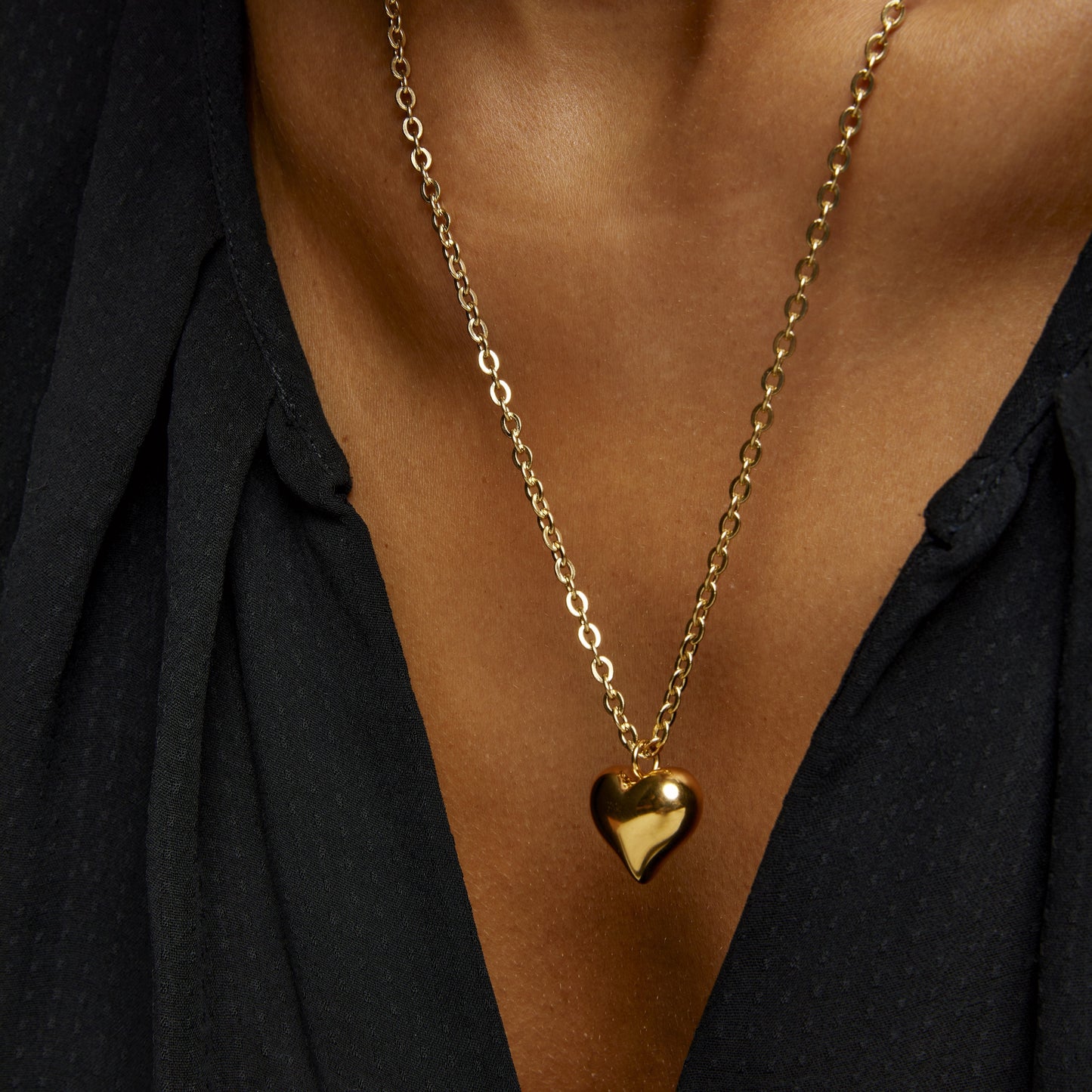 Alice Necklace (8001126629644) (8086702686476)