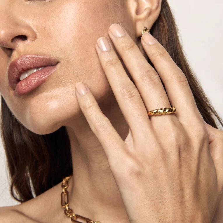 Dove Ring (6697653338225)